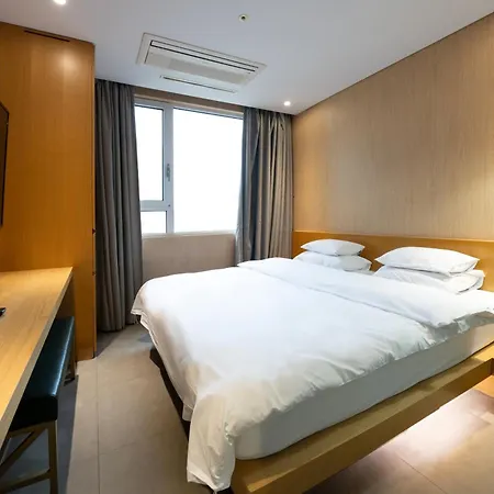 Hotel The Designers Hongdae