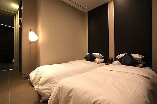 호텔 디자이너스 홍대